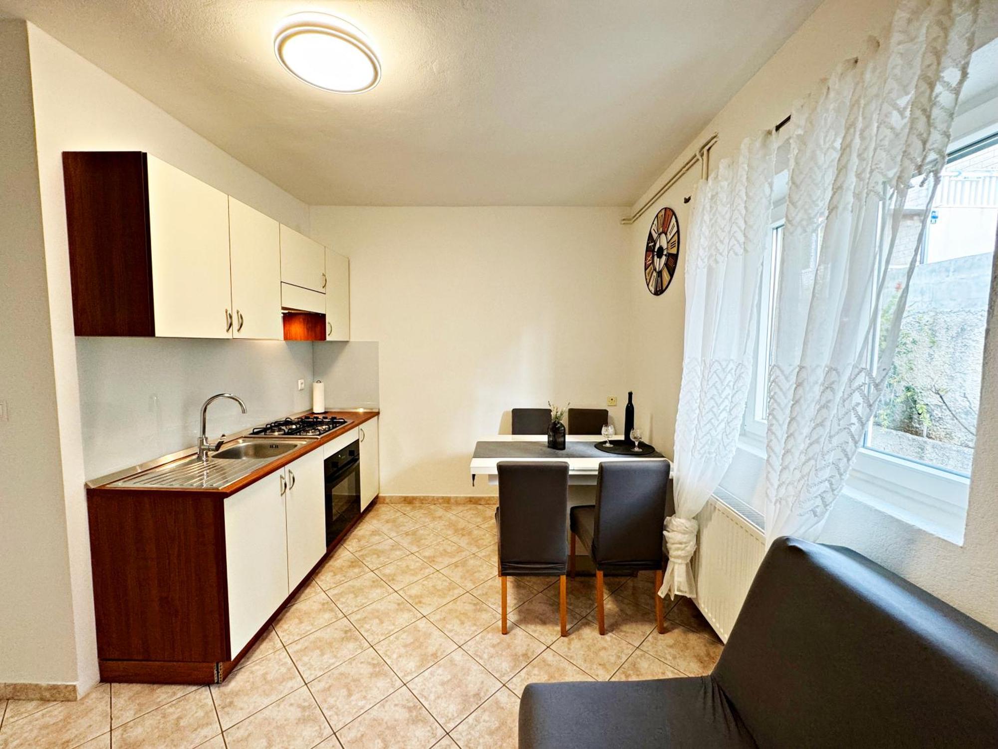 Apartment Baloevic Postira Exteriör bild